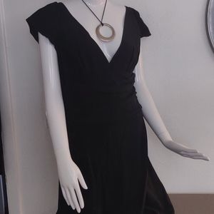 Shoshanna Black Midi Dress with V-Neck